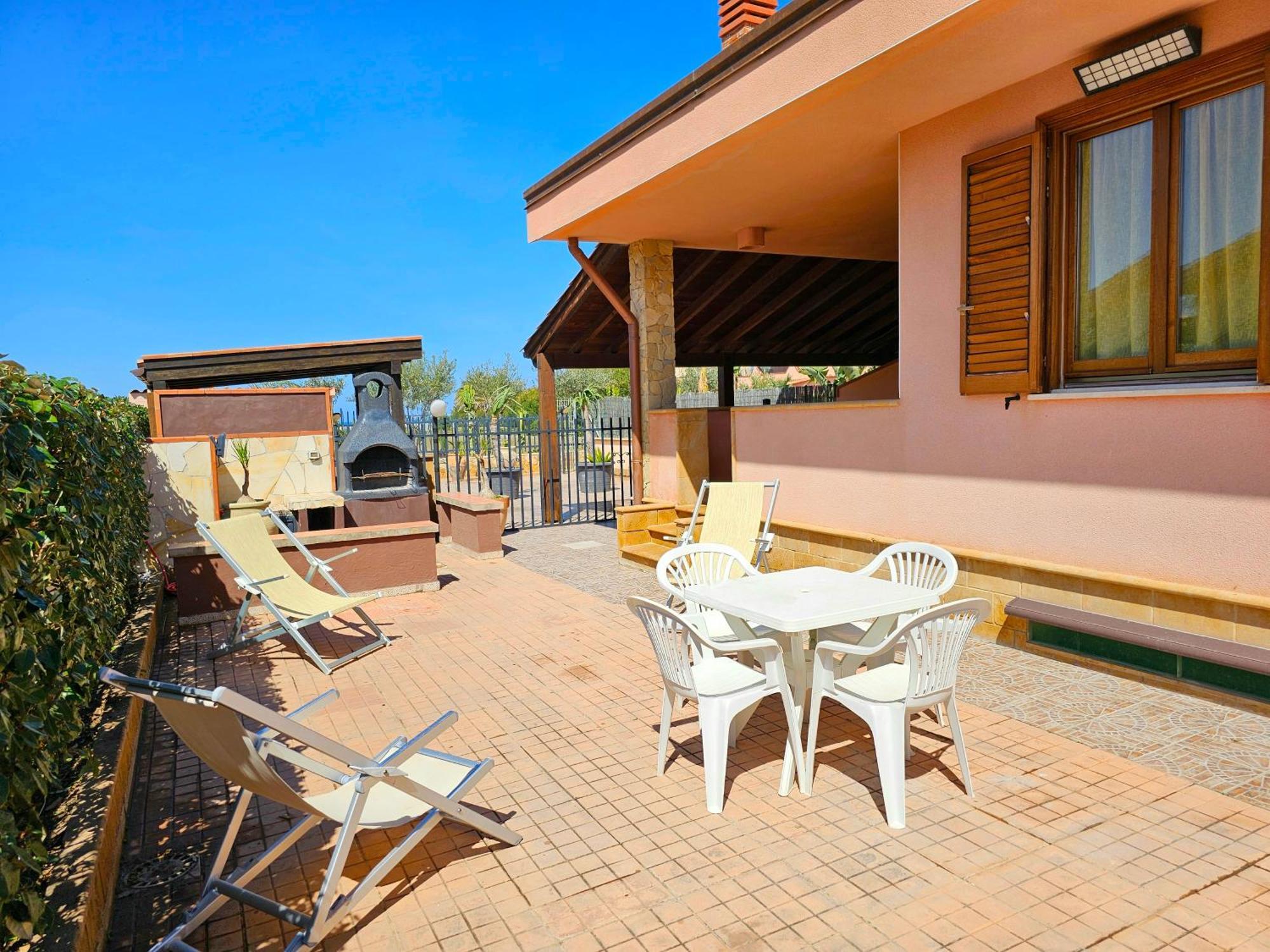 Costa Mediterranea Holiday Homes Campofelice Di Roccella Extérieur photo