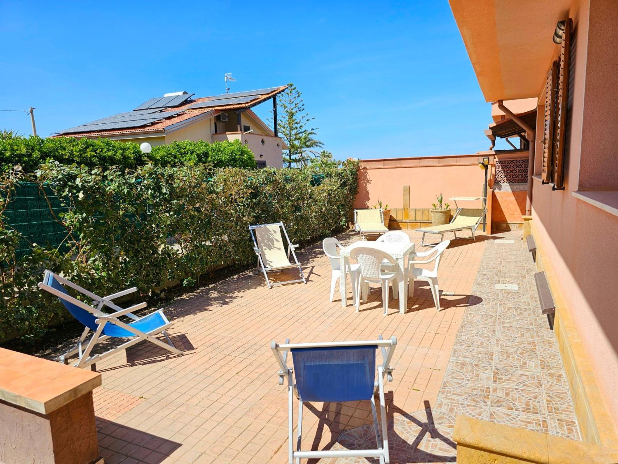 Costa Mediterranea Holiday Homes Campofelice Di Roccella Chambre photo