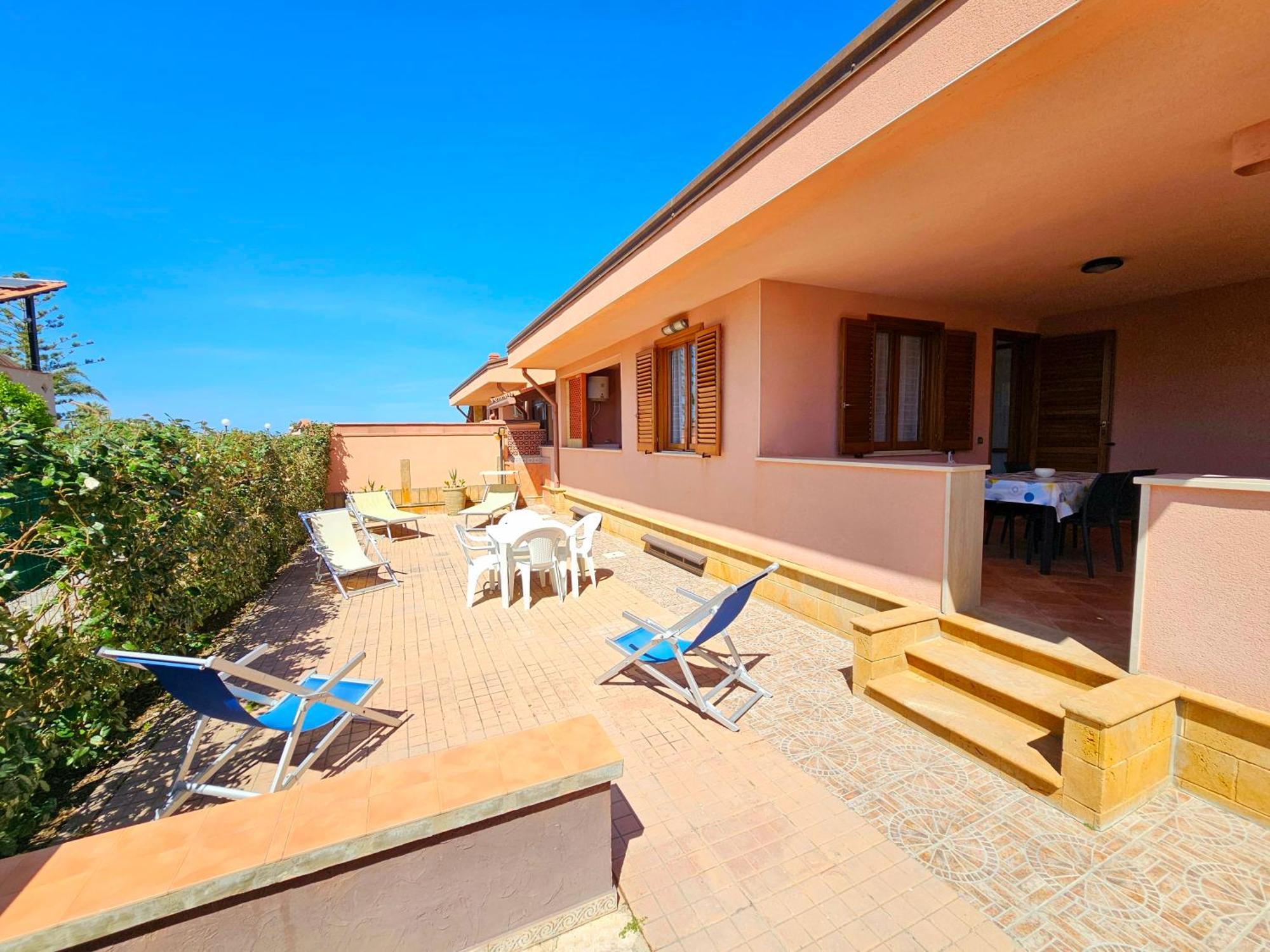 Costa Mediterranea Holiday Homes Campofelice Di Roccella Extérieur photo